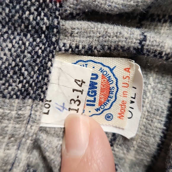 Misses vintage ILGWU plaid skirt - Size 13/14 - Picture 6 of 7